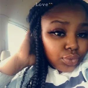 Meet your Posher, Sherrita